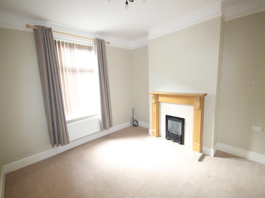 3 bedroom terraced house To Let in Barnoldswick - IMG_1470.jpg